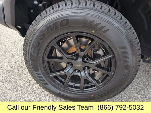 Used 2022 Jeep Wrangler Unlimited Sport AWD/4WD image 28