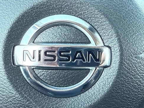Used 2021 Nissan Rogue Sport S FWD image 28