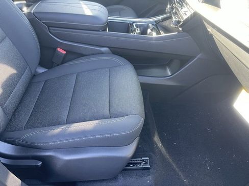 New 2026 Chevrolet Traverse LT w/ LPO, Floor Liner Package image 11