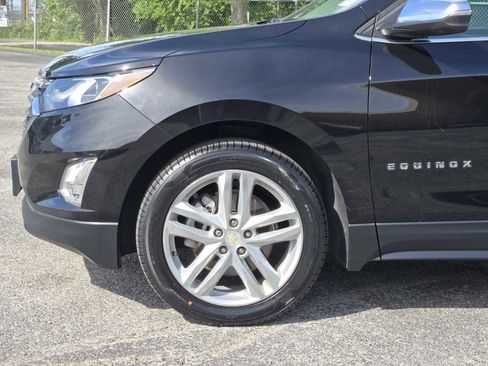 Used 2018 Chevrolet Equinox Premier FWD image 8