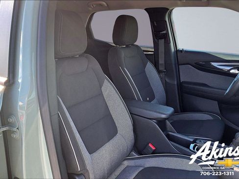 Used 2025 Chevrolet TrailBlazer LT image 19