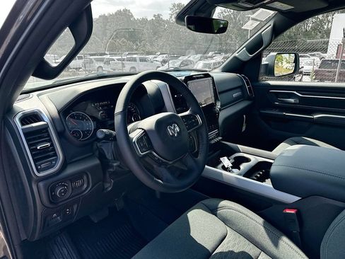 New 2026 RAM 1500 4x4 Crew Cab image 12
