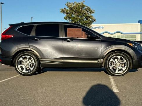 Used 2017 Honda CR-V EX-L image 3