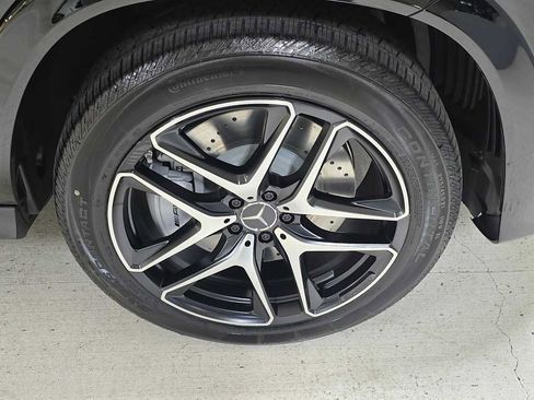 New 2026 Mercedes-Benz GLE 53 AMG 4MATIC Coupe image 9