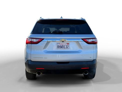 Used 2018 Chevrolet Traverse LT w/ LPO, Cargo Package image 4