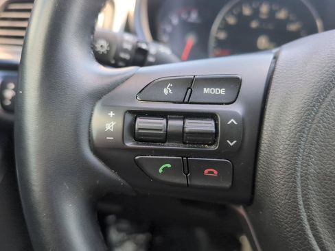 Used 2018 Kia Sorento EX FWD image 18