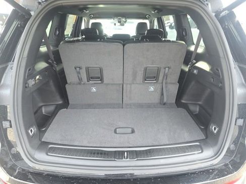 New 2026 Jeep Grand Cherokee L 4WD image 28