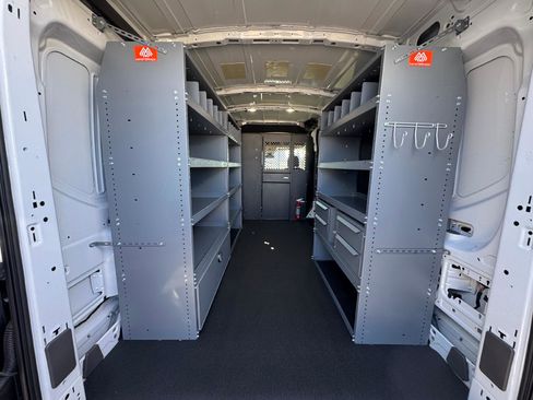 Used 2024 Ford Transit 250 148 Medium Roof image 10