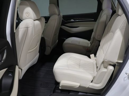 Used 2023 Buick Enclave Avenir w/ Avenir Technology Package AWD/4WD image 19