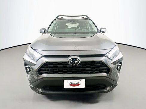 Used 2023 Toyota RAV4 XLE Premium AWD/4WD image 2
