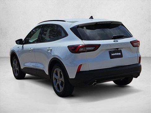 Used 2025 Ford Escape ST-Line FWD image 8