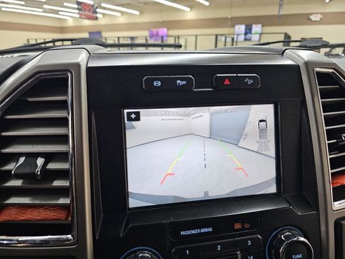 Used 2017 Ford F250 Lariat w/ Lariat Value Package image 32