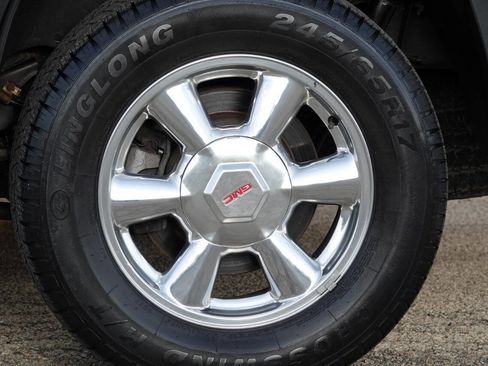 Used 2004 GMC Envoy SLT image 41