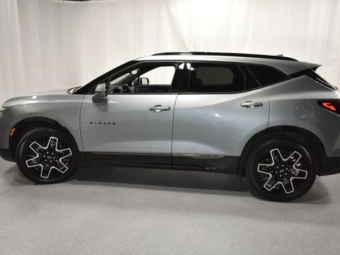 Certified 2024 Chevrolet Blazer RS w/ Driver Confidence II Package AWD/4WD image 10
