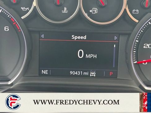 Used 2021 Chevrolet Tahoe Z71 w/ Z71 Signature Package AWD/4WD image 12