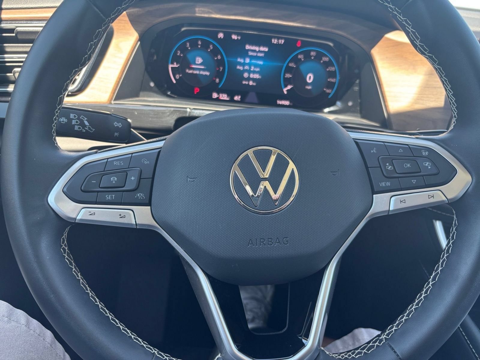 Used 2026 Volkswagen Atlas SE FWD image 29