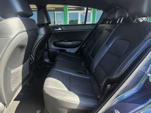Used 2020 Kia Sportage S FWD image 19