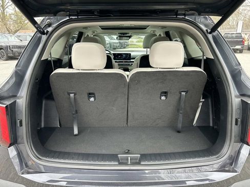 Certified 2025 Kia Sorento SX FWD image 12