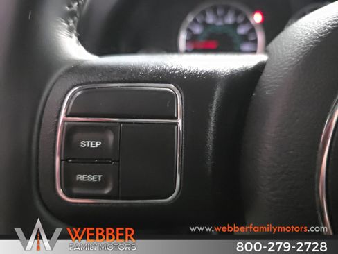 Used 2017 Jeep Wrangler Unlimited Sahara w/ Trailer Tow Group AWD/4WD image 19
