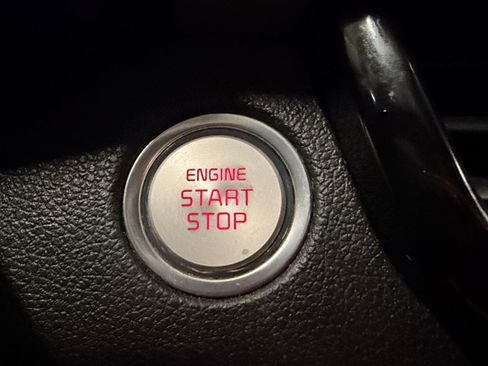 Used 2019 Kia Optima S FWD image 30