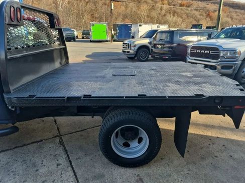 Used 2017 Chevrolet Silverado 3500 W/T w/ WT Convenience Package image 9