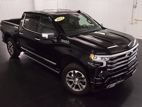 Used 2024 Chevrolet Silverado 1500 High Country w/ Z71 Off-Road Package image 10