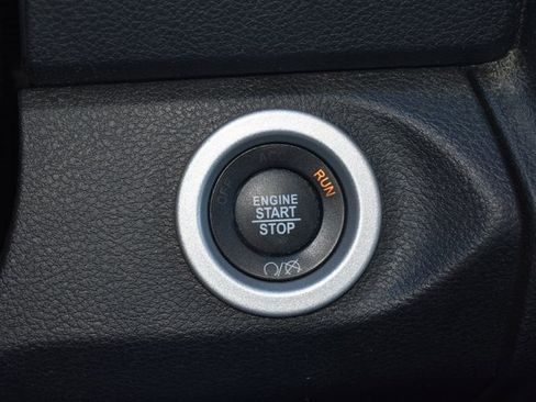 Used 2018 RAM 1500 Sport image 21