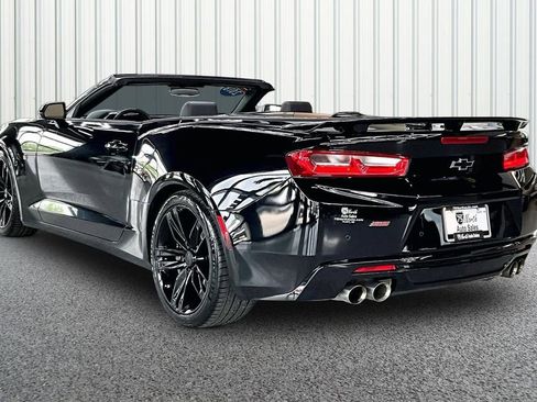 Used 2018 Chevrolet Camaro SS RWD image 4