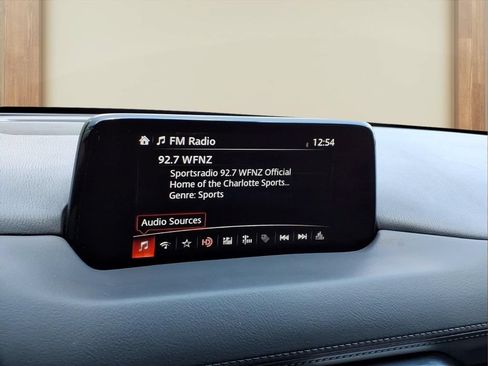 Used 2018 MAZDA CX-5 Touring FWD image 4