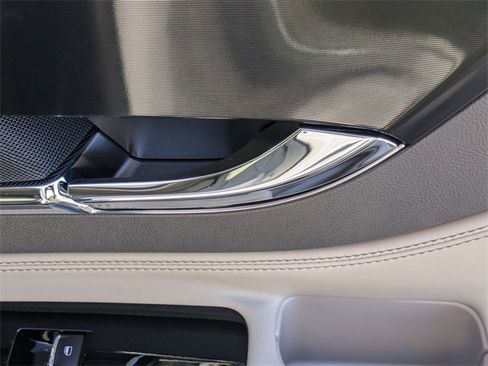 New 2024 Lincoln Corsair Grand Touring w/ Equipment Group 302A image 33