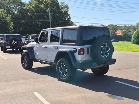 Used 2023 Jeep Wrangler Unlimited Rubicon AWD/4WD image 11