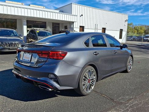 Used 2022 Kia Forte GT w/ GT Technology Package image 6