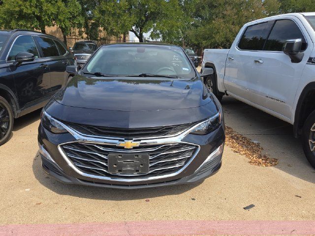 Used 2022 Chevrolet Malibu LS w/ LPO, Convenience Package 1 FWD image 2