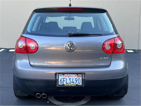 Used 2009 Volkswagen Rabbit S image 25