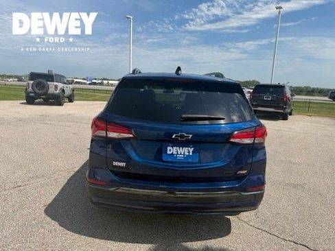 Used 2023 Chevrolet Equinox RS AWD/4WD image 7