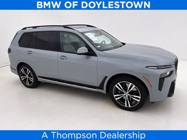 Certified 2027 BMW X7 xDrive40i w/ M Sport Package AWD/4WD image 1