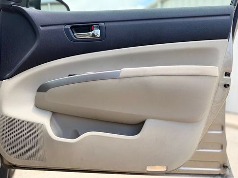 Used 2009 Toyota Prius FWD image 16