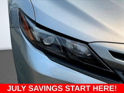 Used 2022 Toyota Camry SE FWD image 34