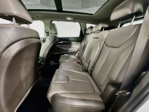 Used 2020 Hyundai Santa Fe Limited FWD image 4