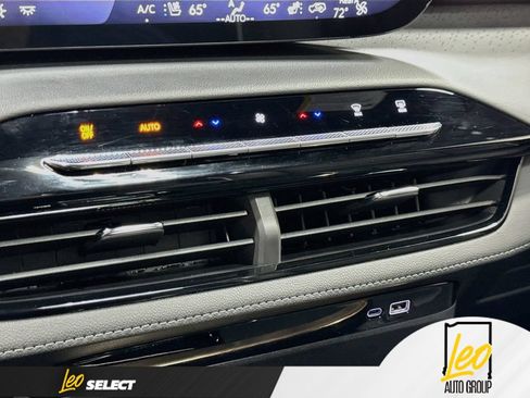 Used 2025 Buick Enclave Avenir w/ Super Cruise Package AWD/4WD image 19