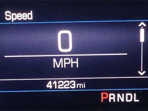 Used 2023 Chevrolet Equinox LT w/ LPO, Floor Liner Package image 9