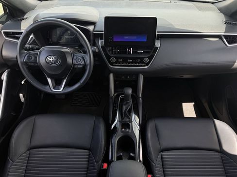 Used 2025 Toyota Corolla Cross AWD Hybrid w/ Convenience Package image 11