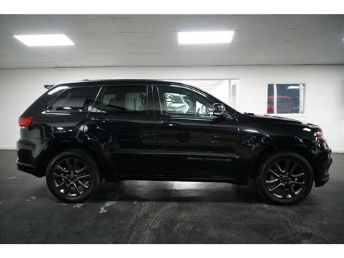 Used 2018 Jeep Grand Cherokee High Altitude image 8