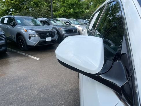 Used 2018 Hyundai Santa Fe SE FWD image 37