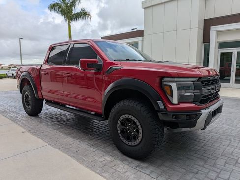 Used 2025 Ford F150 Raptor AWD/4WD image 4
