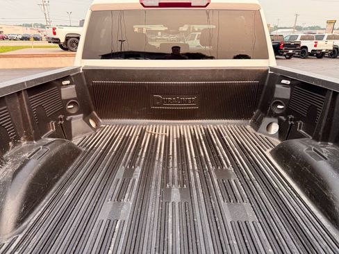 Used 2025 Chevrolet Silverado 2500 LT w/ Convenience Package AWD/4WD image 3