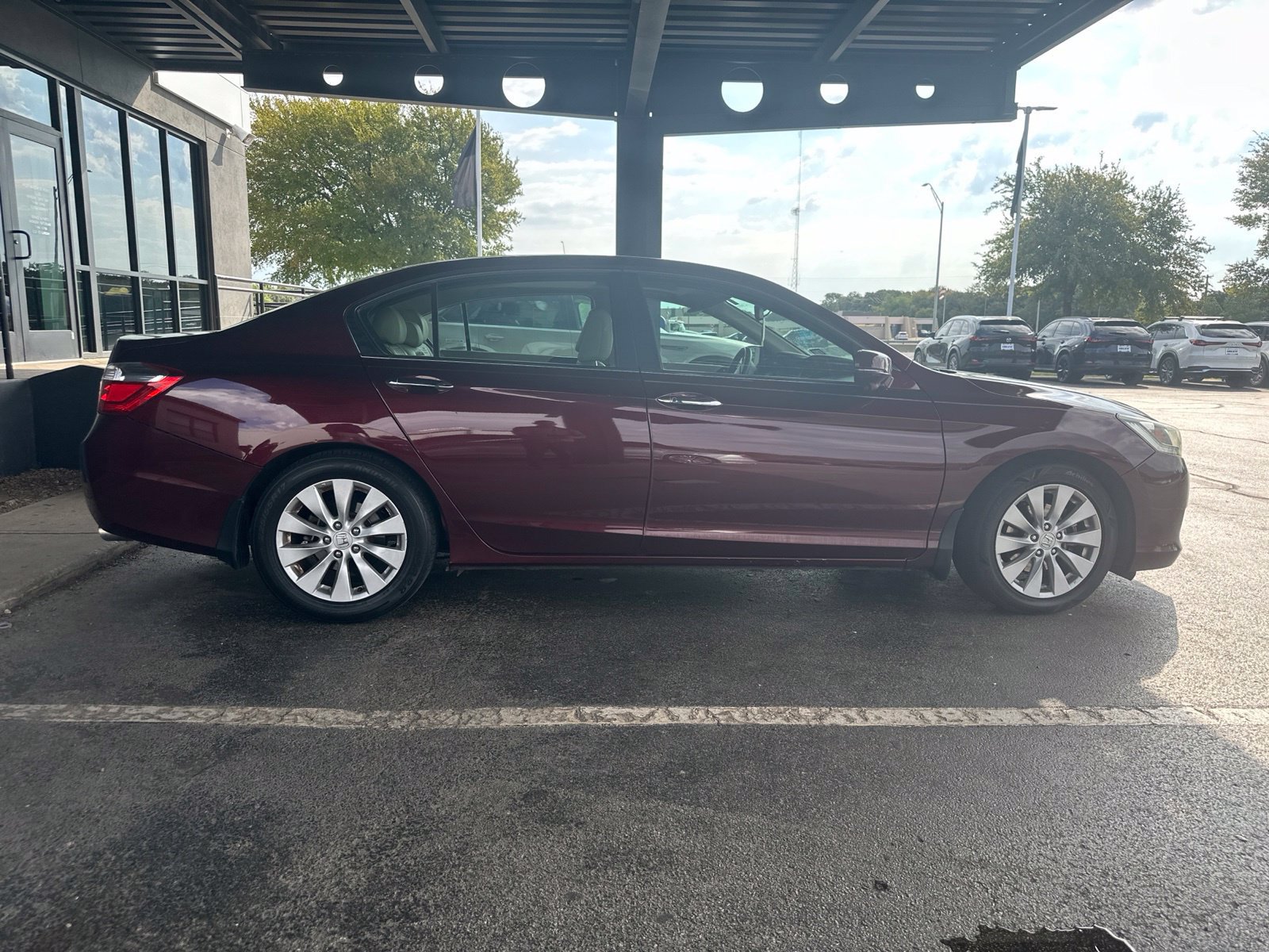 Used 2015 Honda Accord EX-L image 6