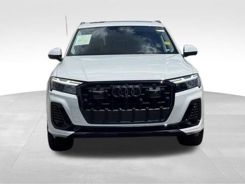 Used 2025 Audi Q7 3.0T Prestige AWD/4WD image 11