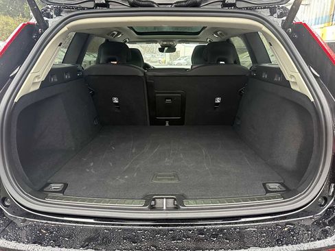 Certified 2025 Volvo V60 B5 Cross Country Plus image 14