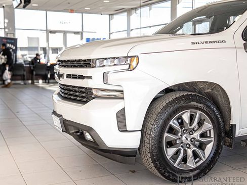 Used 2021 Chevrolet Silverado 1500 RST AWD/4WD image 5